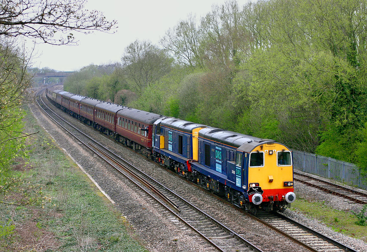 20310 & 20307 Wolvercote 19 April 2008