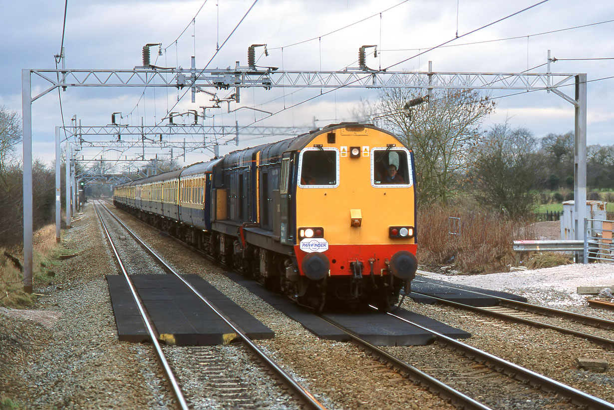 20312 & 20306 Acton Bridge 8 February 2003