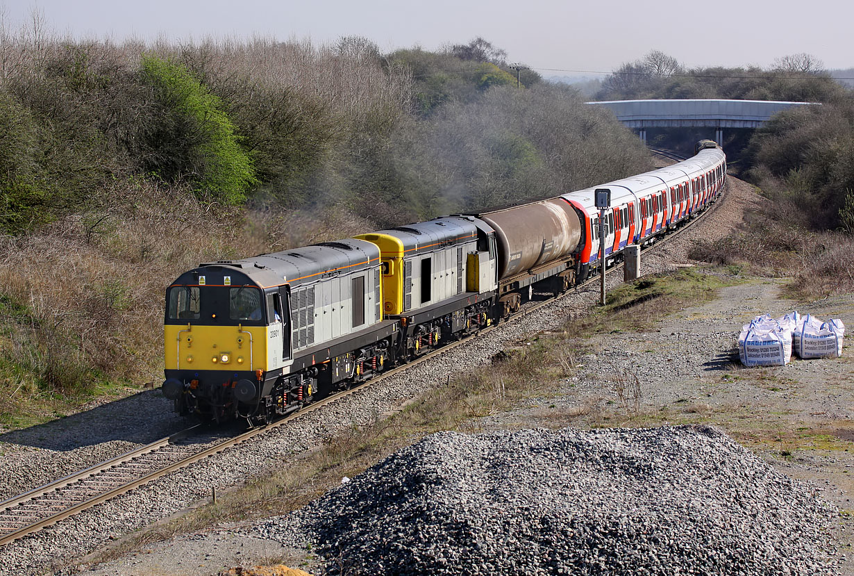 20901 & 20905 Bagworth 28 March 2012