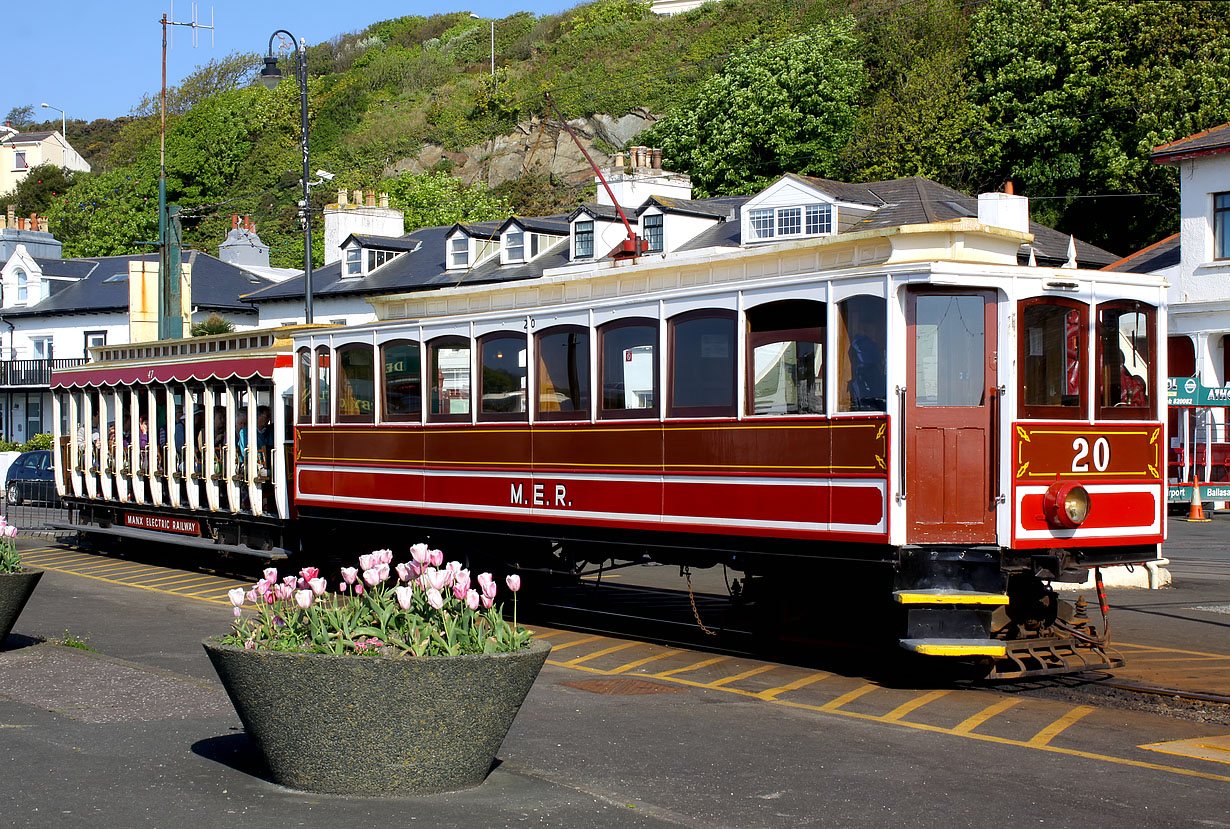 20 & 47 Douglas Derby Castle 11 May 2017