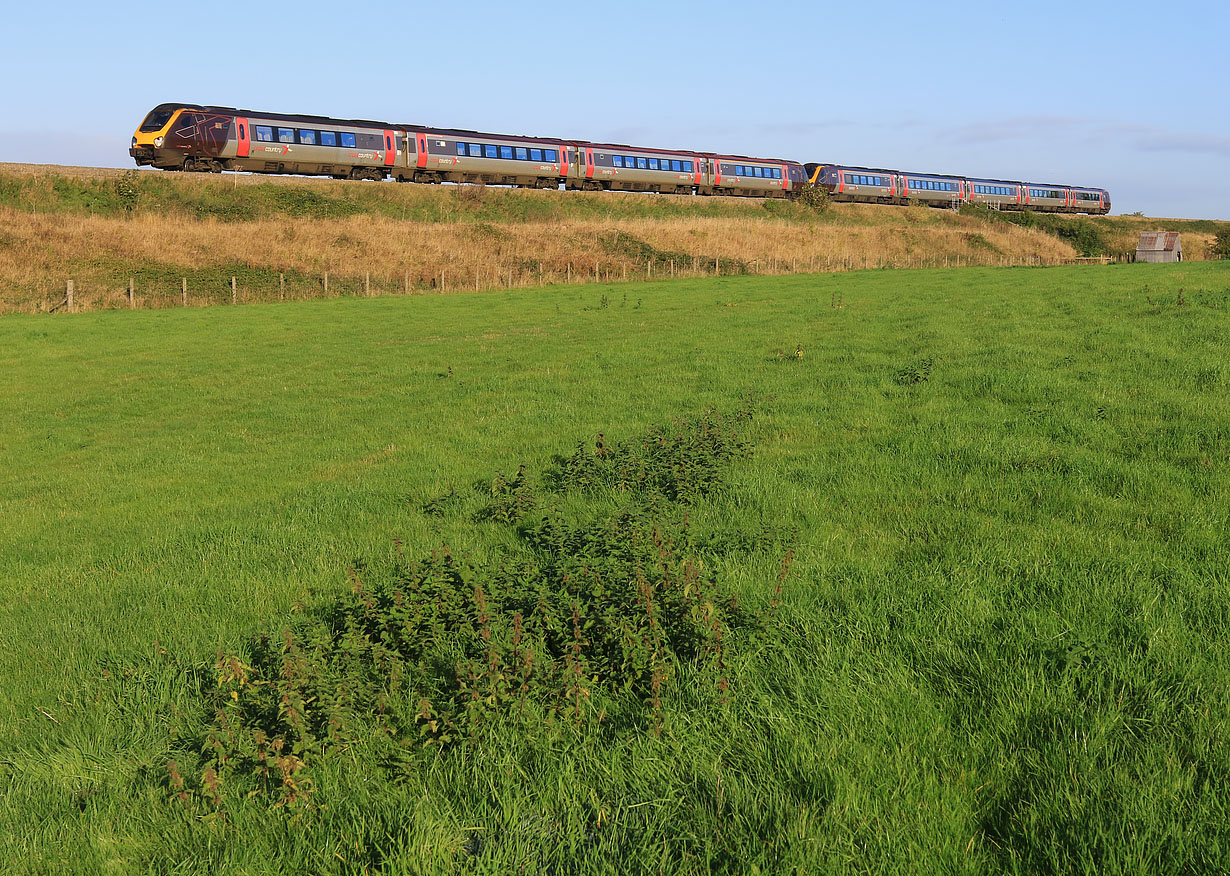 220017 & 221139 Bredon's Norton 21 October 2021