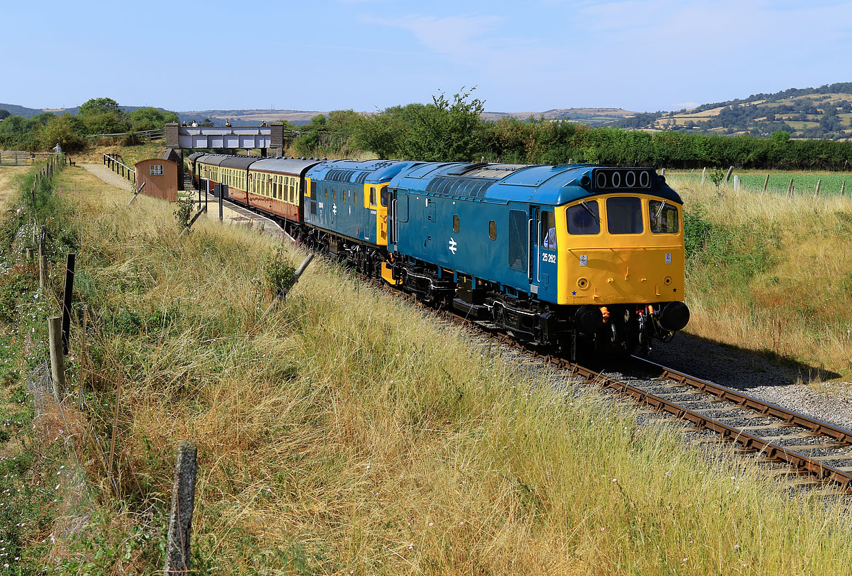 25262 & 26043 Hayles Abbey Halt 25 July 2026
