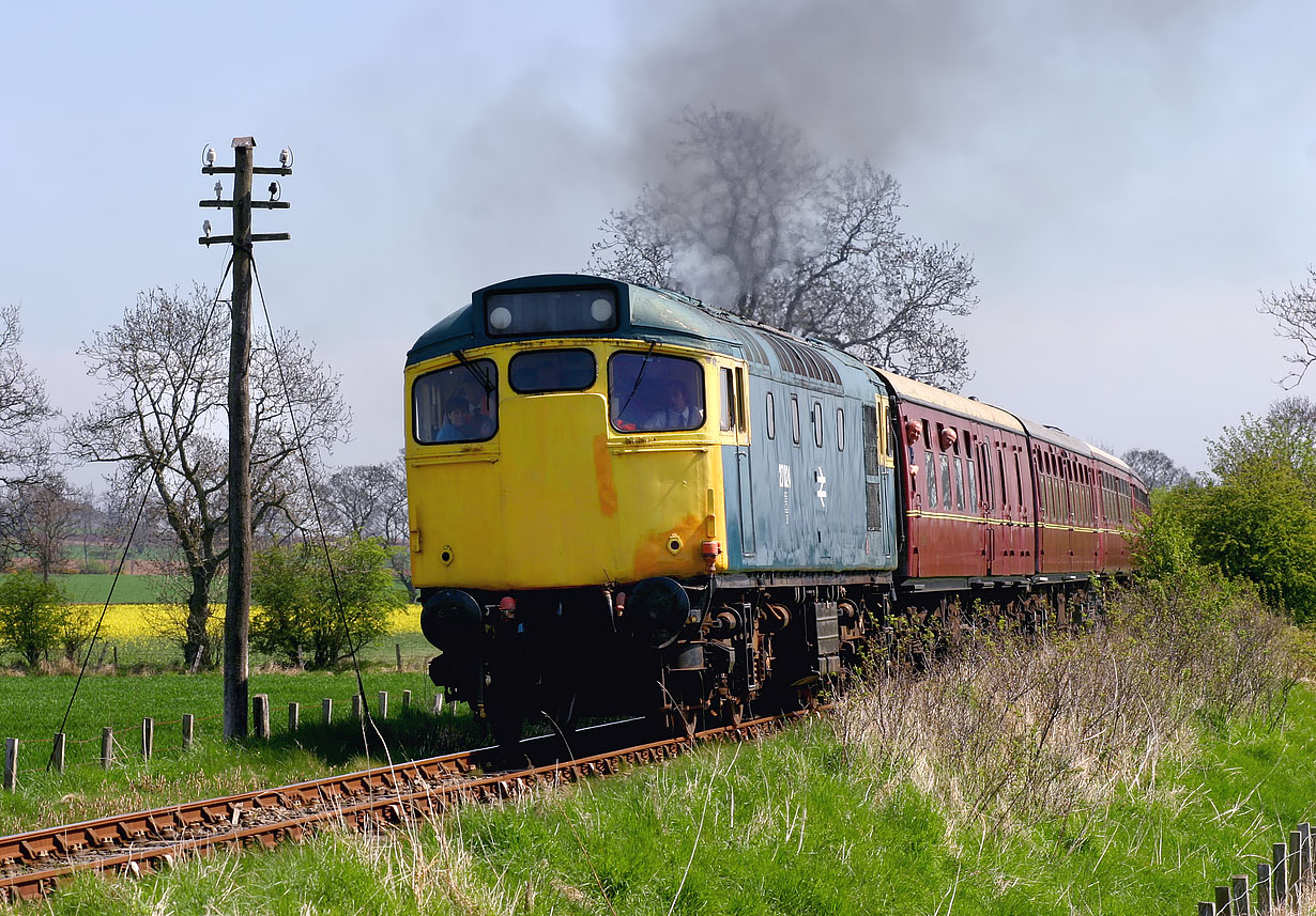 27024 Kincraig 5 May 2008