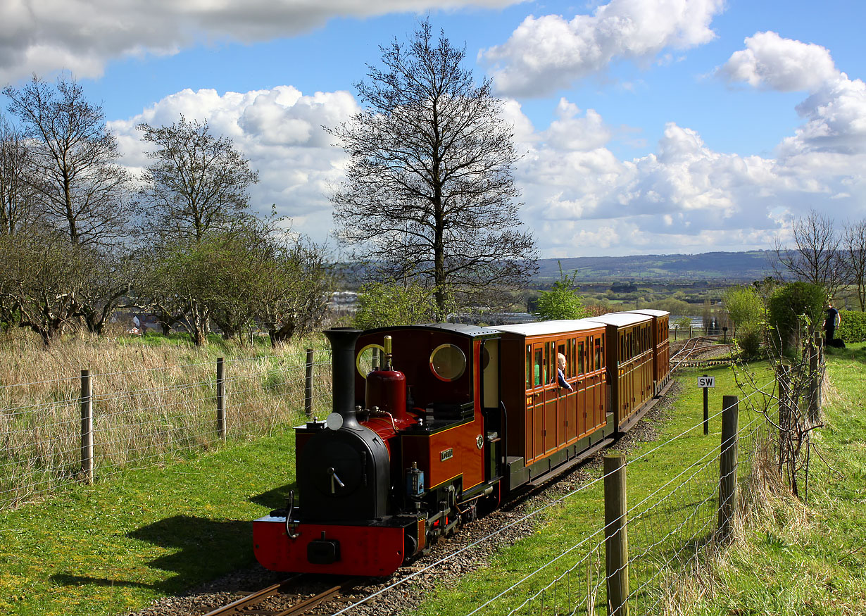 300 Evesham Vale 1 April 2017