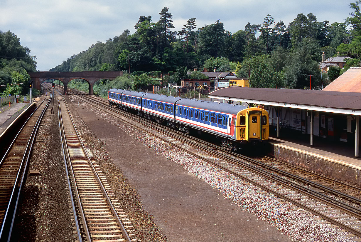 3035 Winchfield 21 July 1991