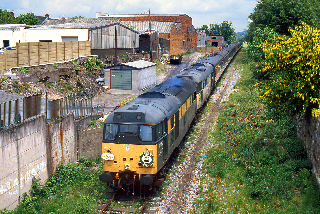 31145 & 31302 Bucknall & Northwood 28 May 1994