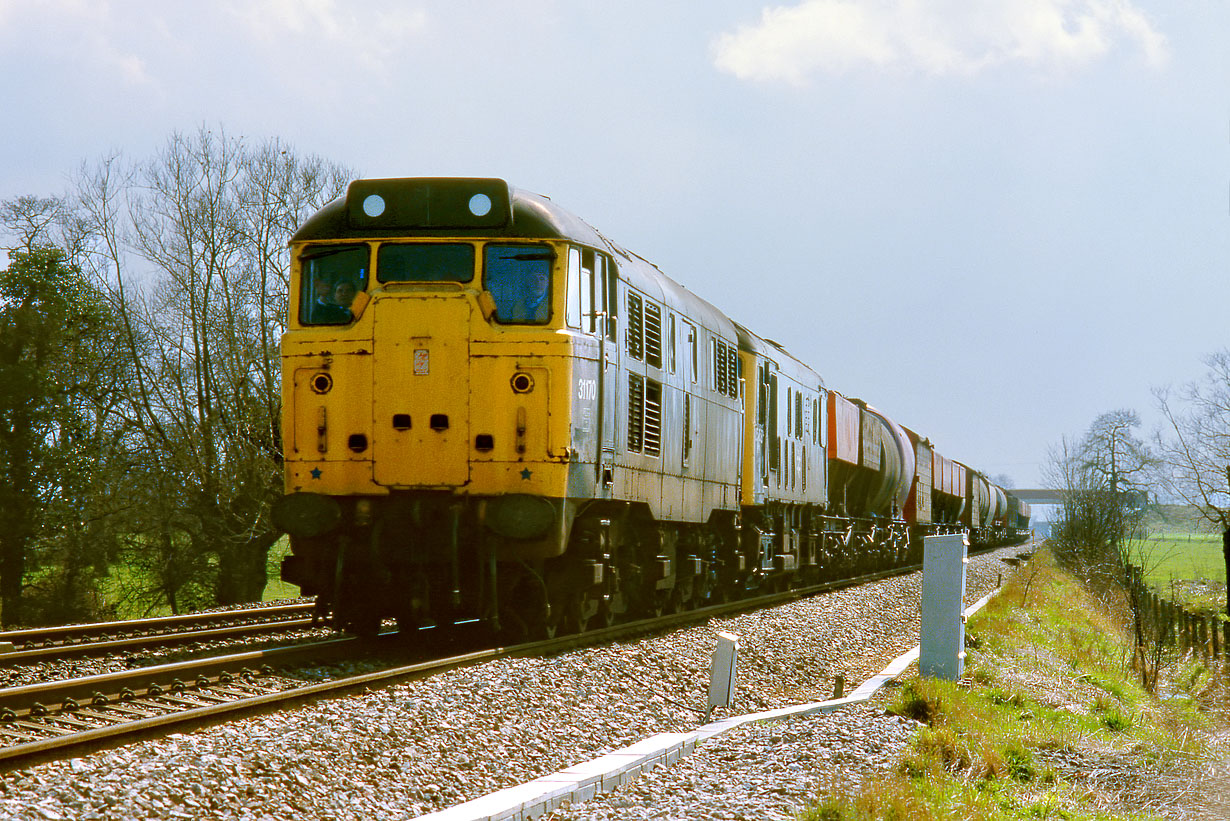 31170 & 25058 Natton 24 April 1986