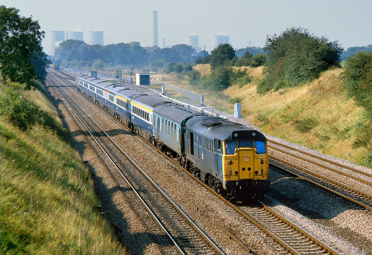 31181 South Moreton 12 September 1985