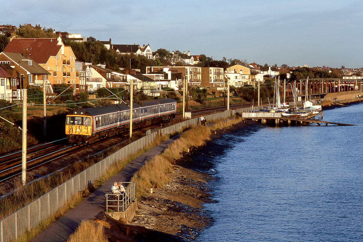 312795 Chalkwell 28 October 1995