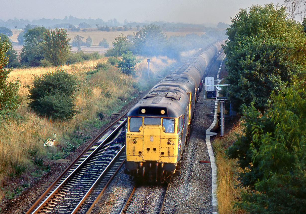 31286 & 31154 Kingsbury 11 September 1990