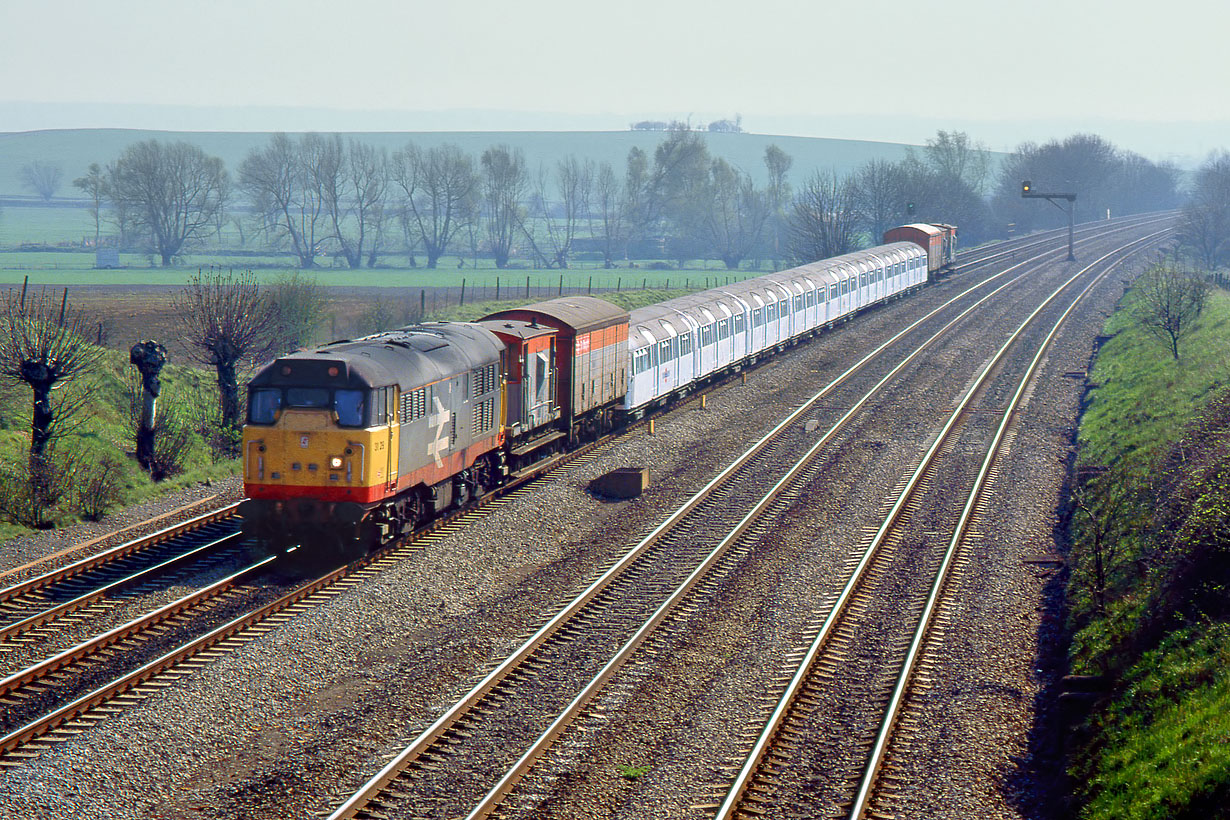 31290 South Moreton 18 March 1990