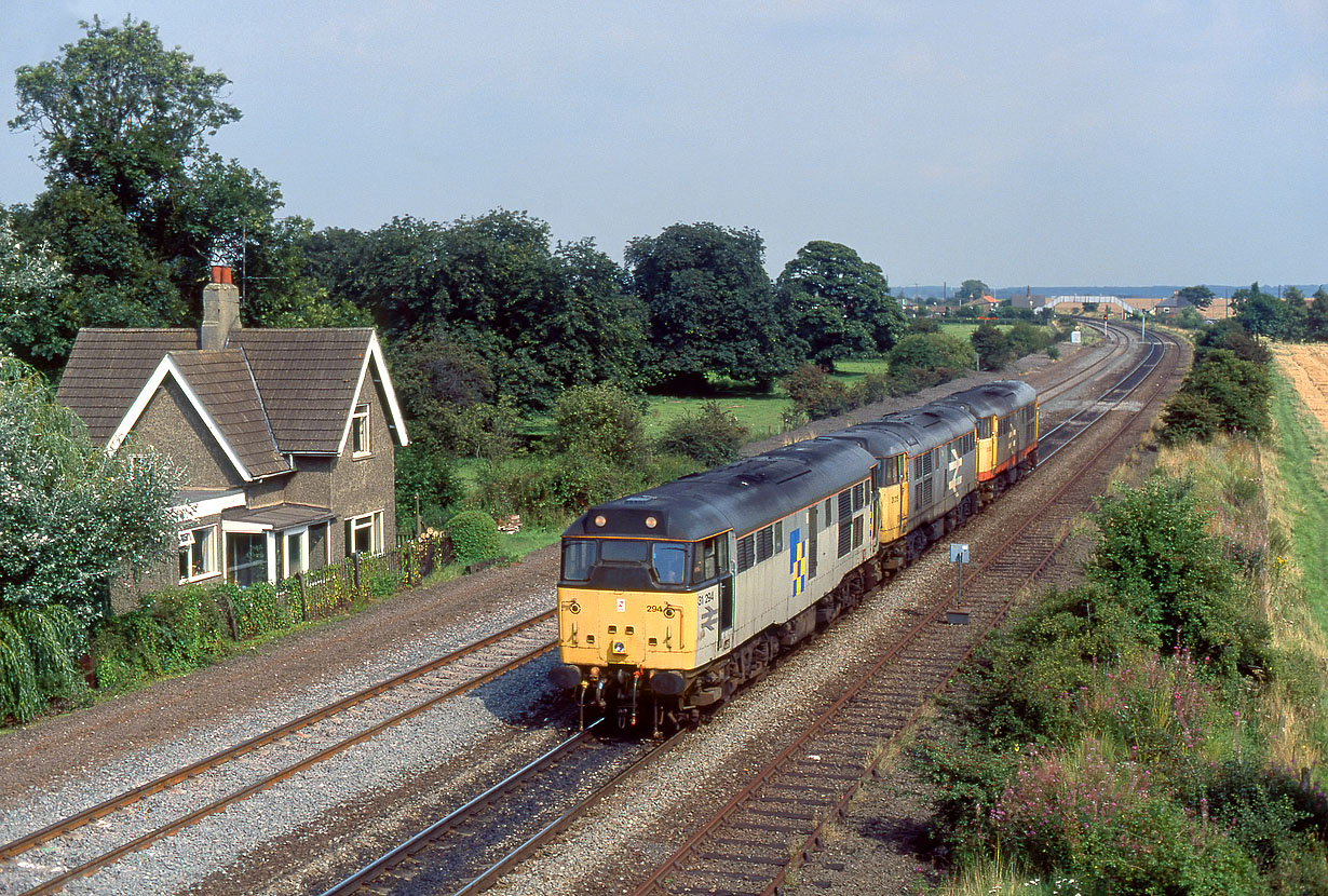 31294, 31215 & 31282 Melton Ross 21 August 1992