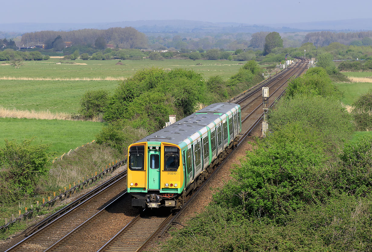 313210 Littlehampton Junction 23 April 2022