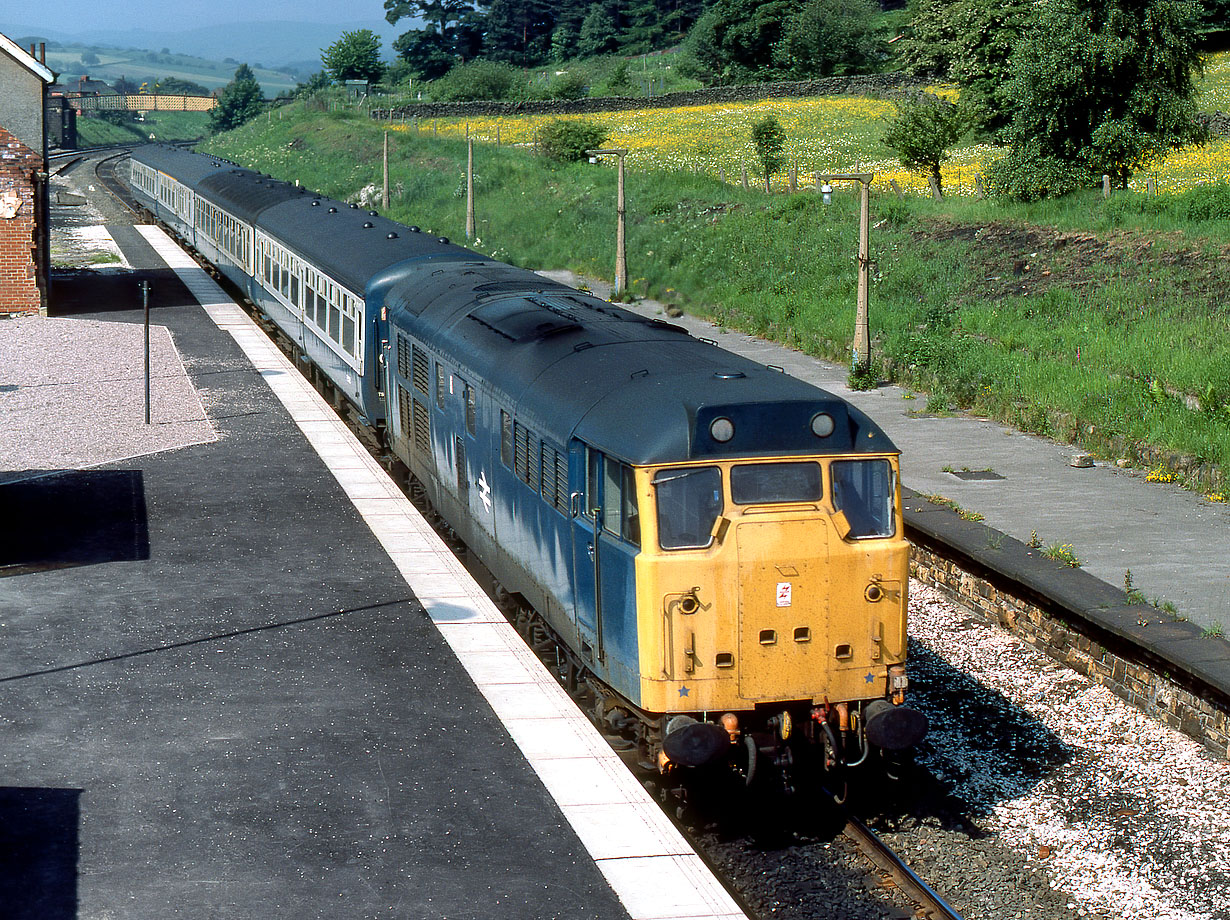 31425 Chinley 19 June 1984