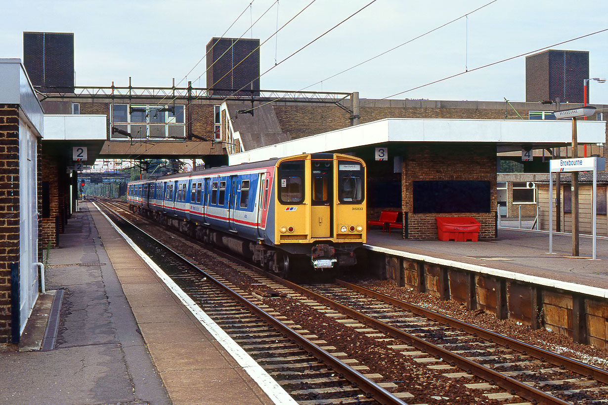 315833 Broxbourne 2 September 1990