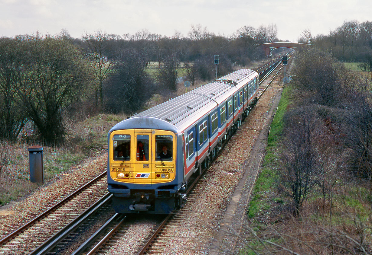 319058 Queen Street 15 March 1995