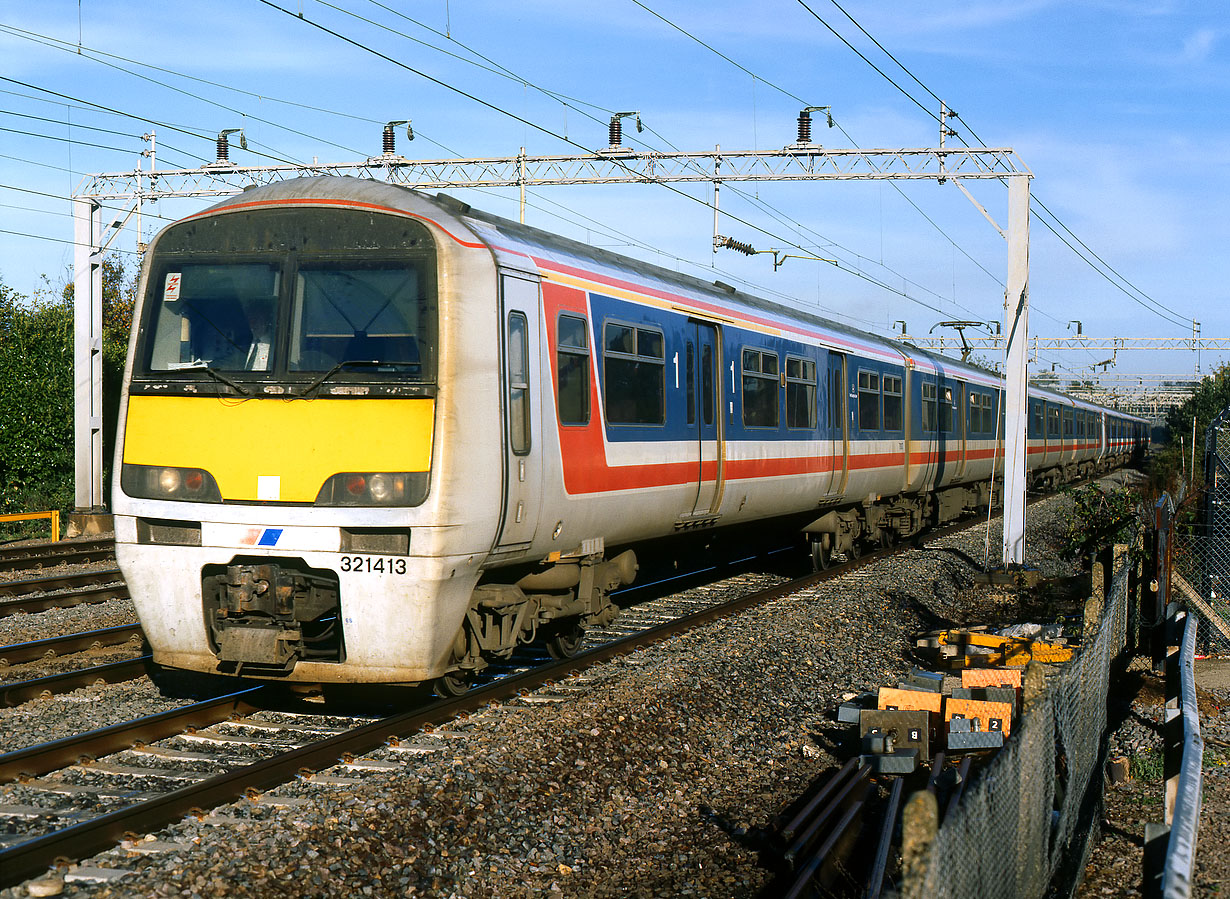 321413 Kings Langley 28 October 1995