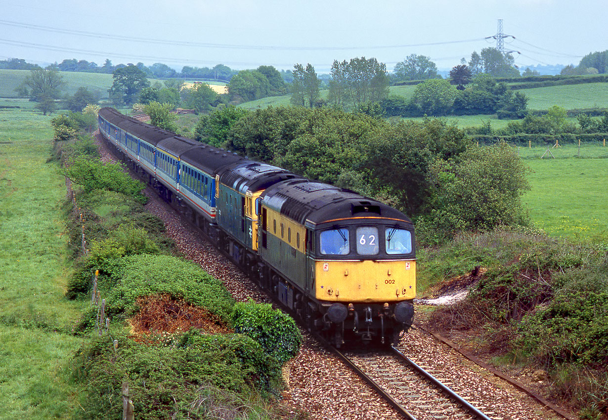 33002 & 33102 Axminster 24 May 1992