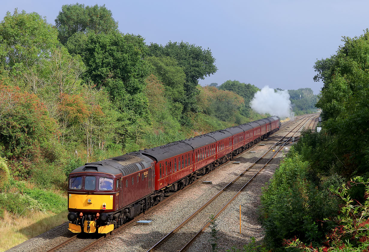 33025 Little Haresfield 27 August 2022