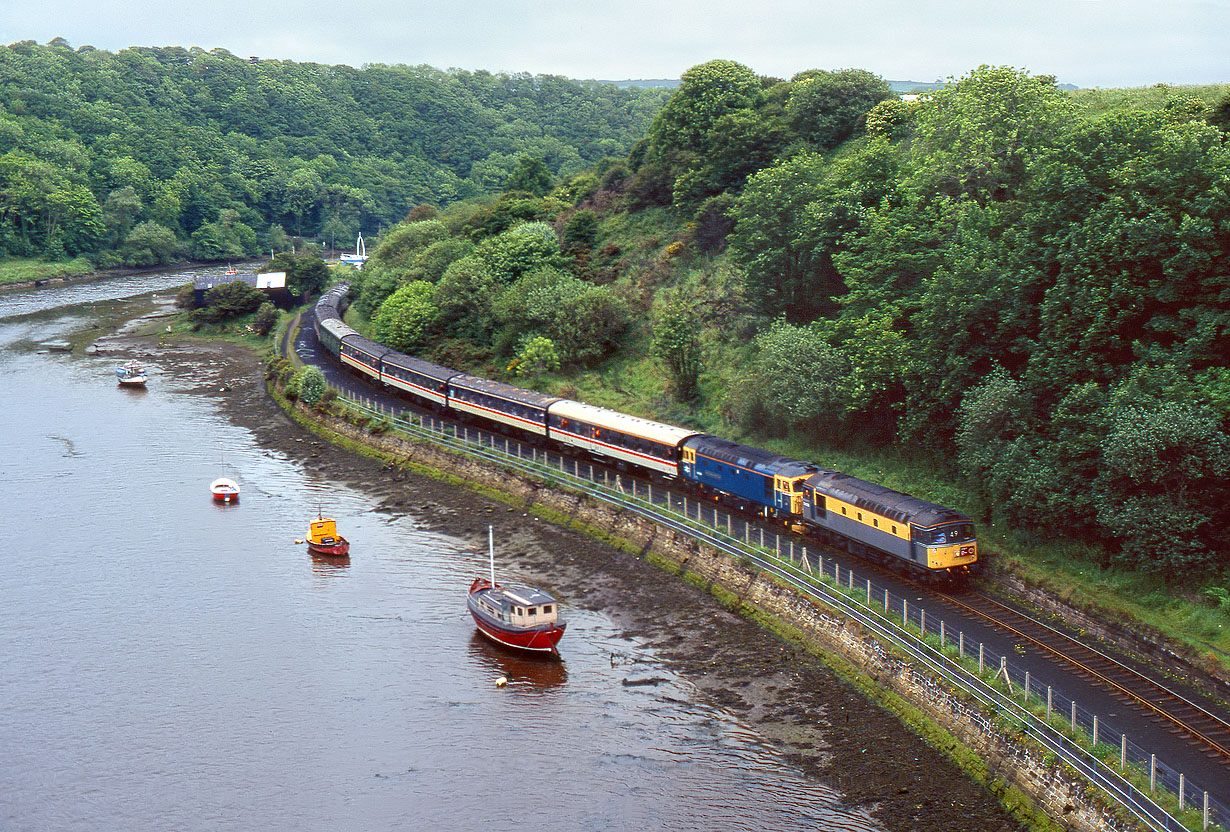 33030 & 33116 Whitby 14 June 1997