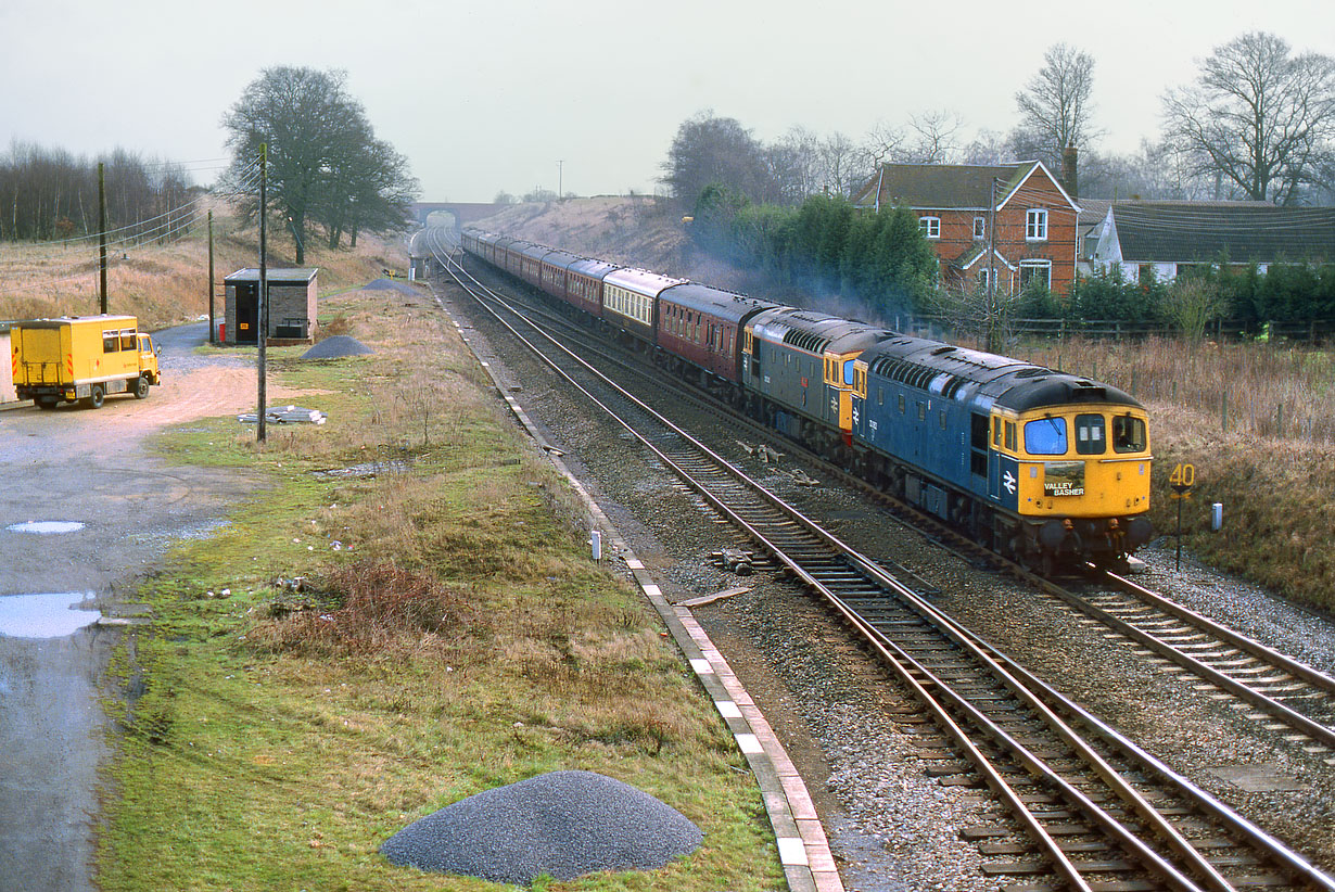 33062 & 33025 Uffington 28 February 1987