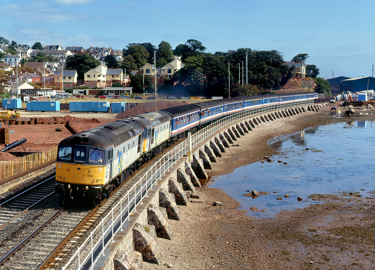 33064 & 33042 Shaldon Bridge 15 September 1991