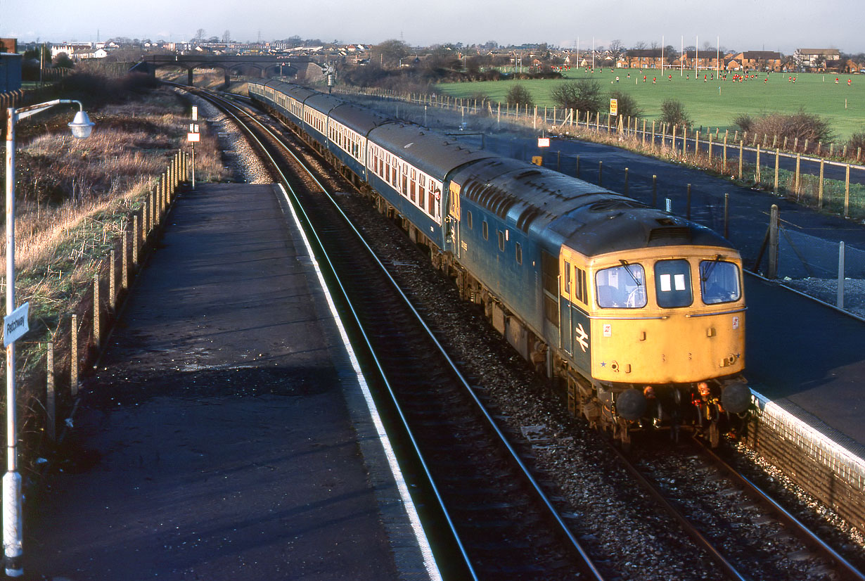 33065 Patchway 17 December 1983