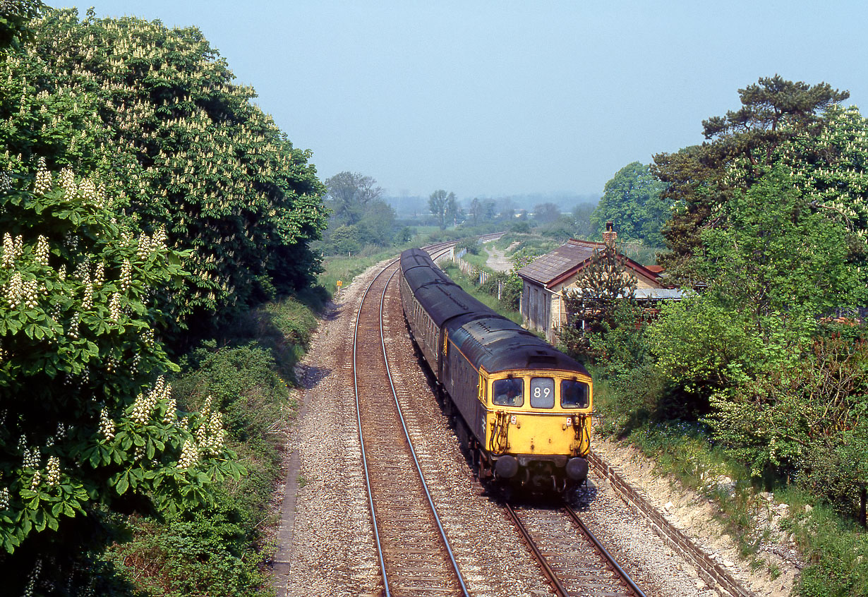 33106 Heytesbury 14 May 1988