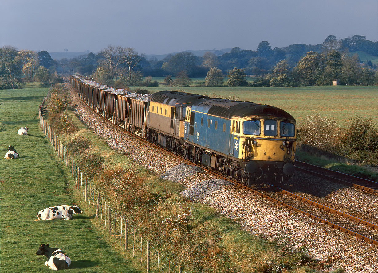 33110 & 33065 Gunstone Mill 7 November 1990