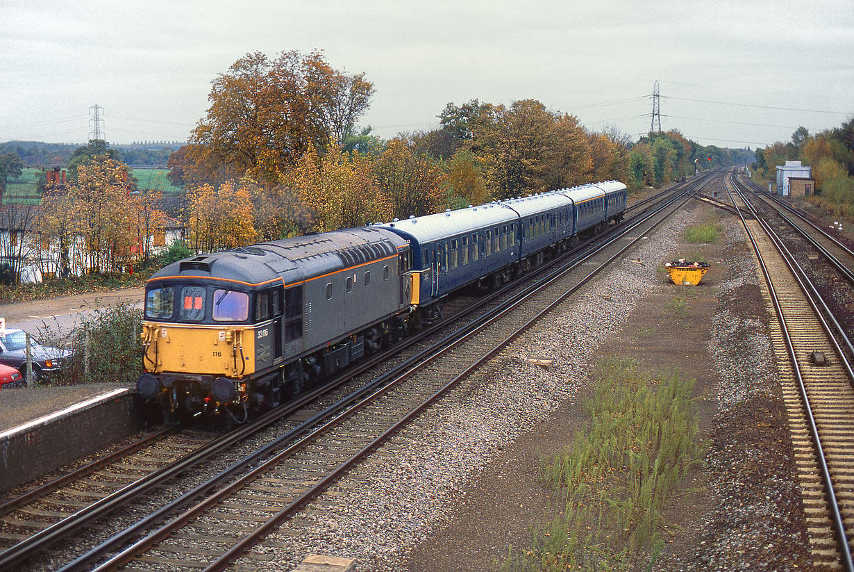 33116 Winchfield 6 November 1991