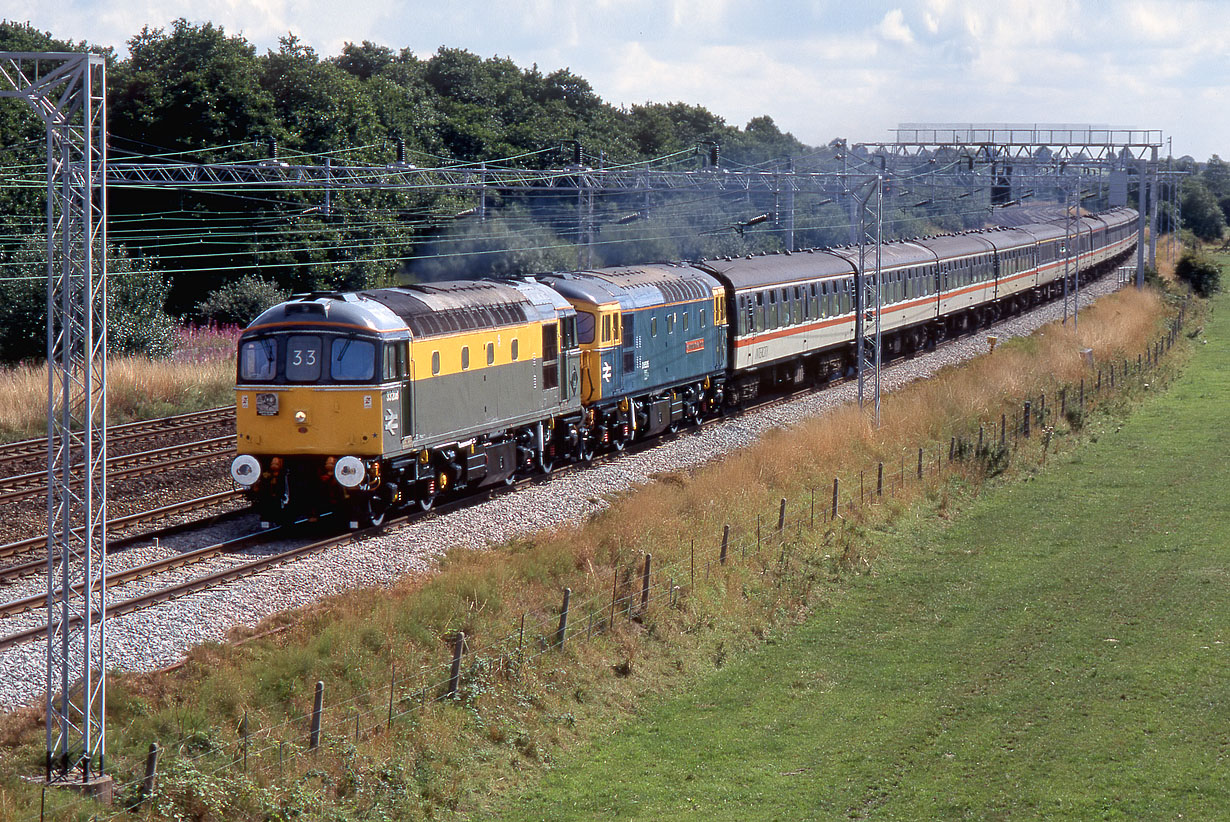 33208 & 33116 Slindon 21 August 1994