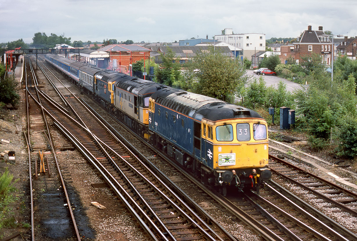 33209, 33051 & 33112 Paddock Wood 3 September 1988