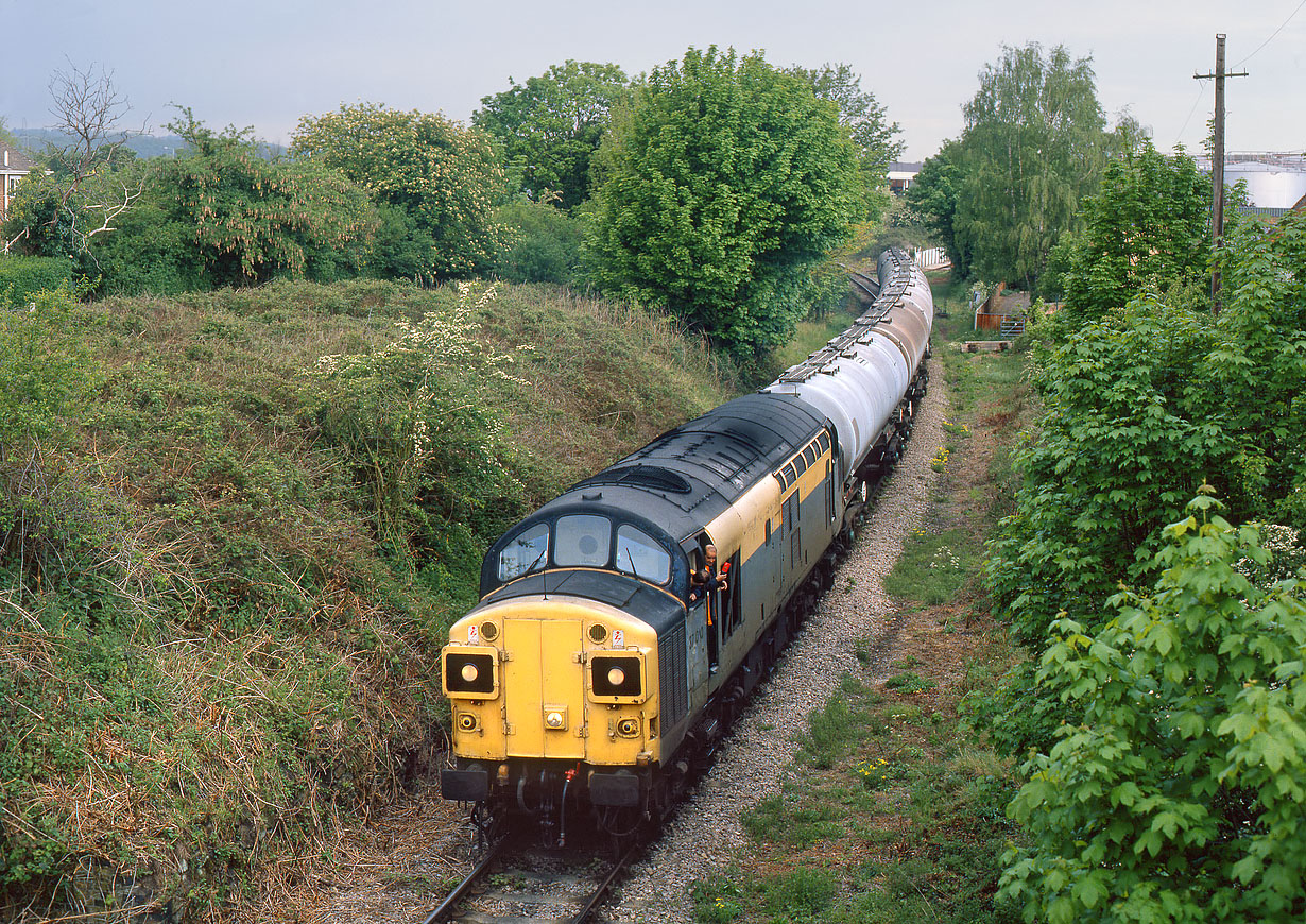 37010 Littlemore 15 May 1997