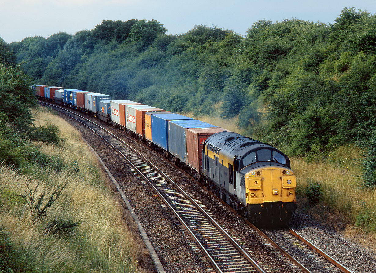 37038 Whitnash 16 July 2001