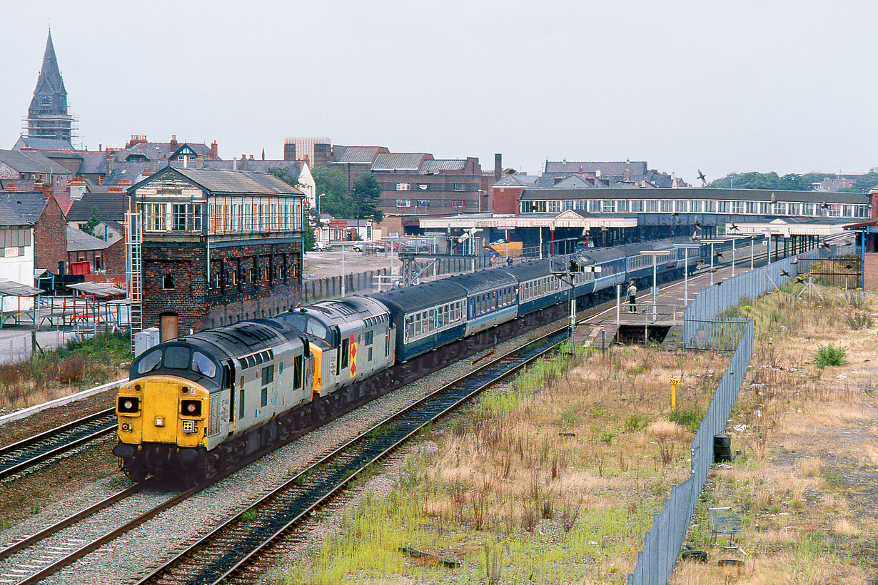 37045 & 37225 Rhyl 11 August 1991