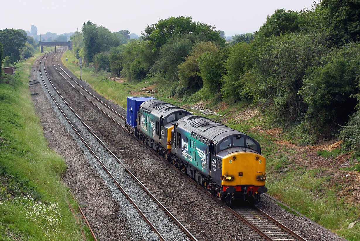 37059 & 37069 Up Hatherley 20 June 2017