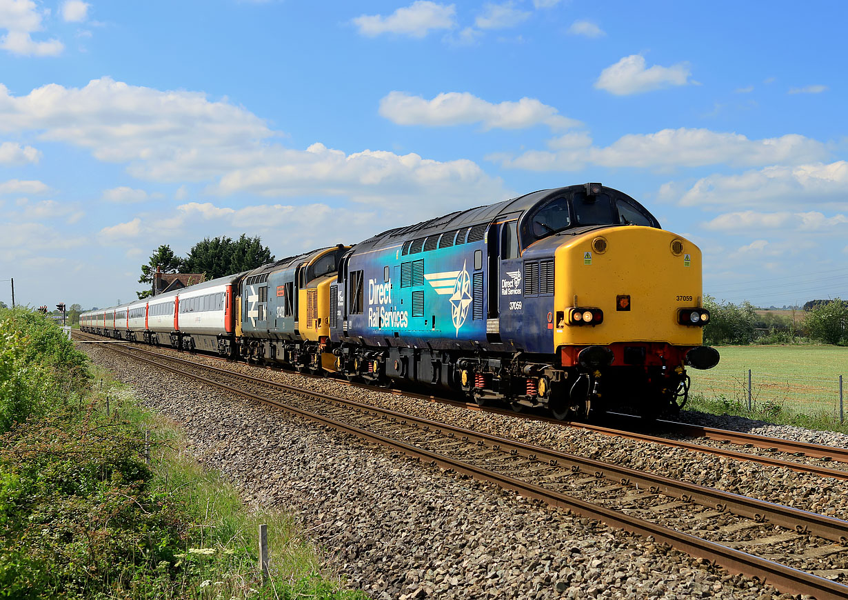 37059 & 37402 Bretforton 5 May 2020