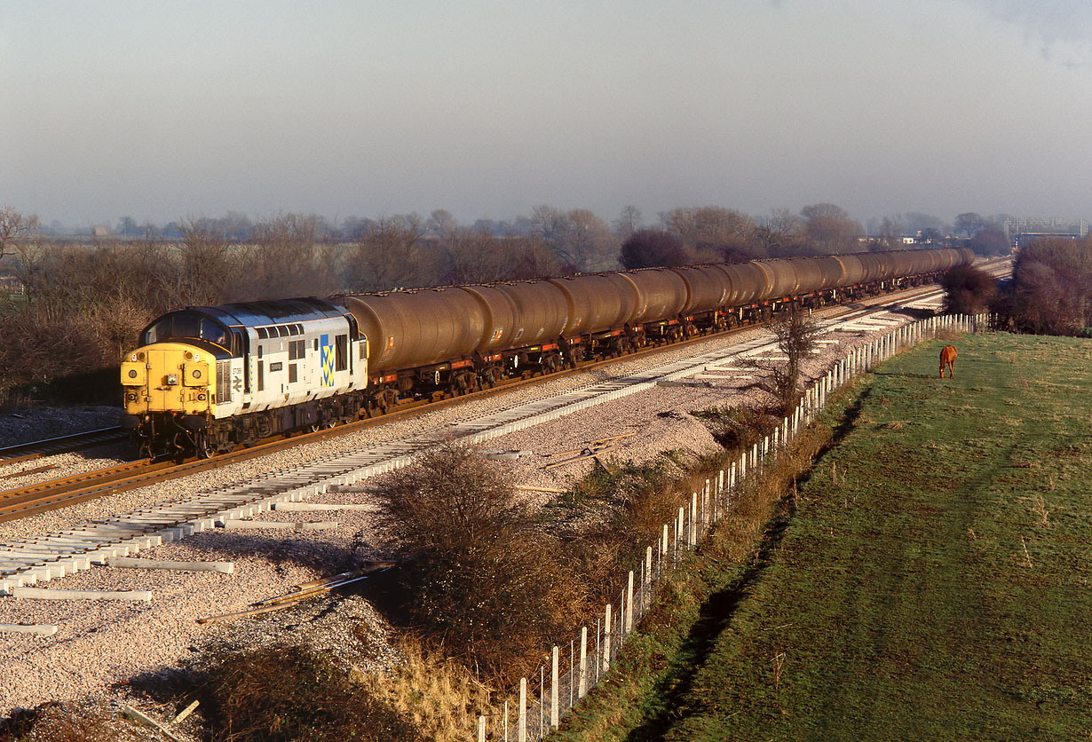 37099 Denchworth (Circourt Bridge) 21 December 1992