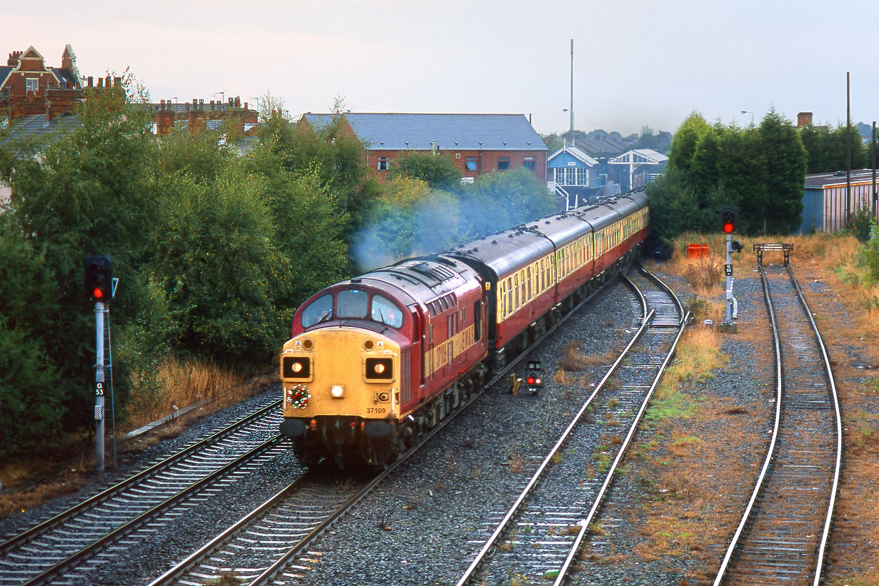 37109 Goole 25 September 1999