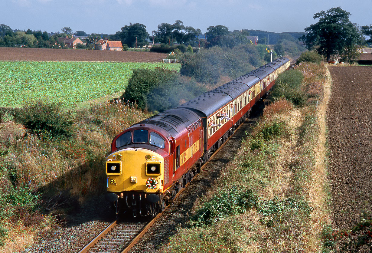 37109 Hopperton 25 September 1999