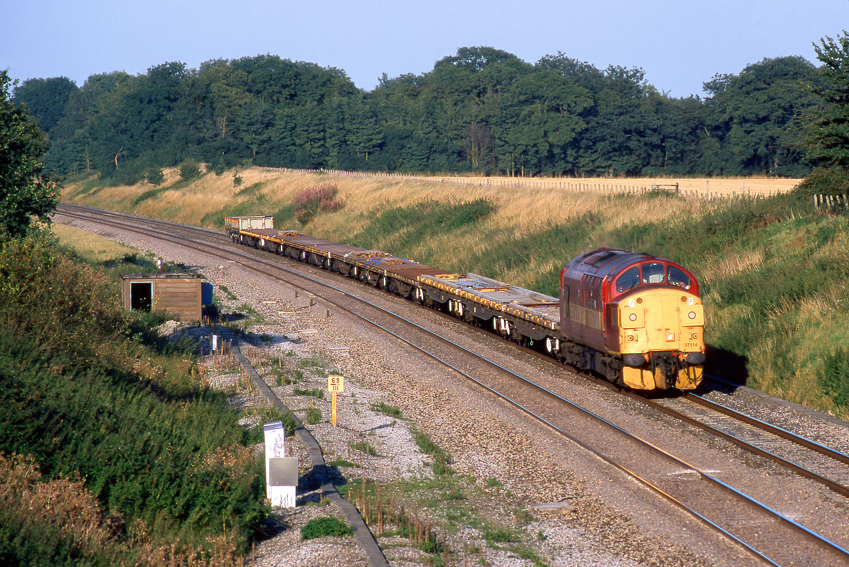 37114 Compton Beauchamp 9 September 1997