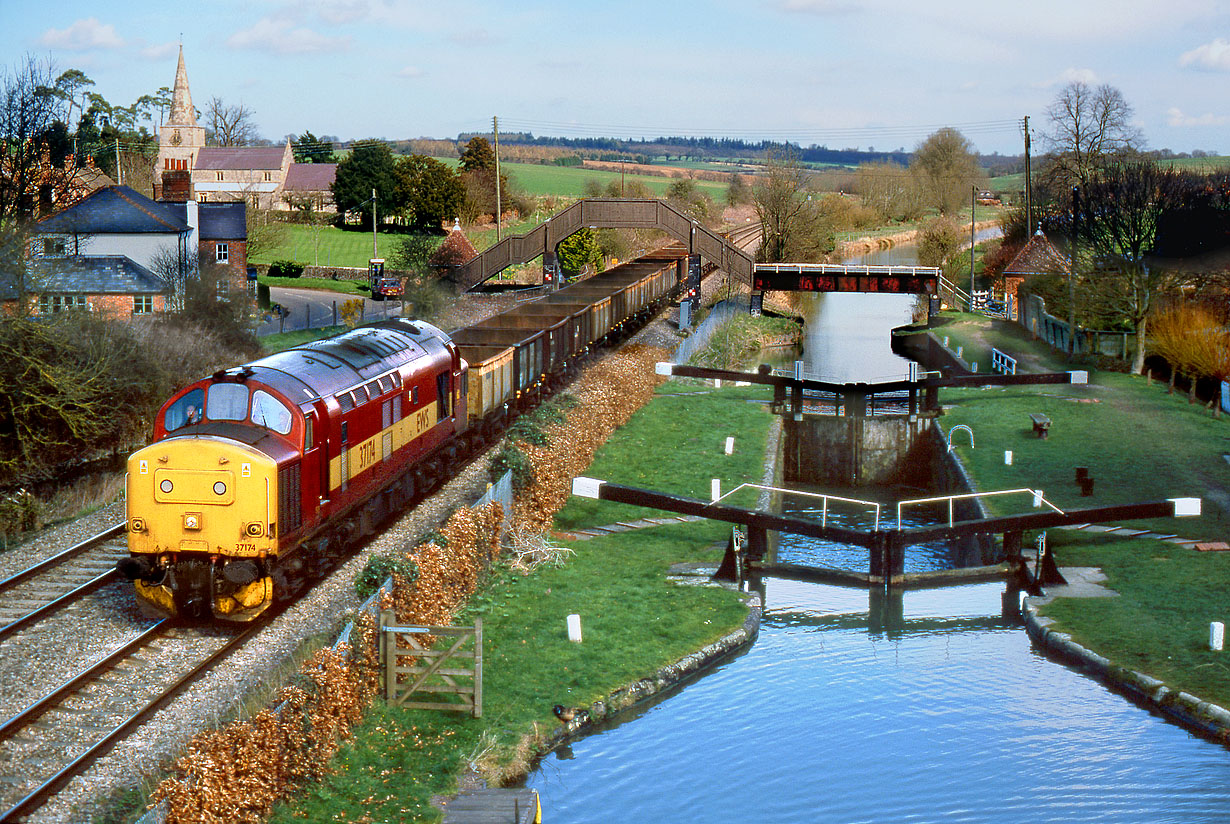 37174 Little Bedwyn 26 March 1999