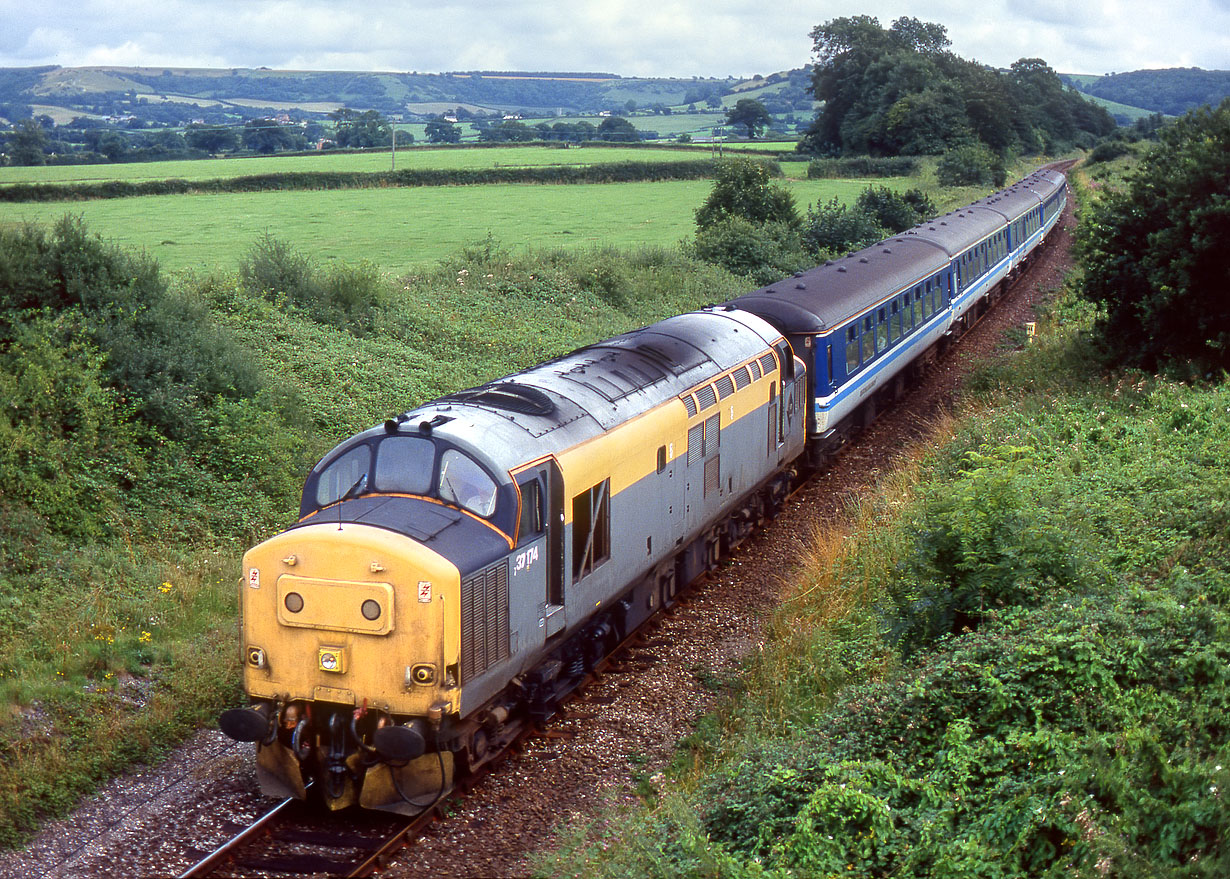 37174 Melbury Bubb 25 July 1992