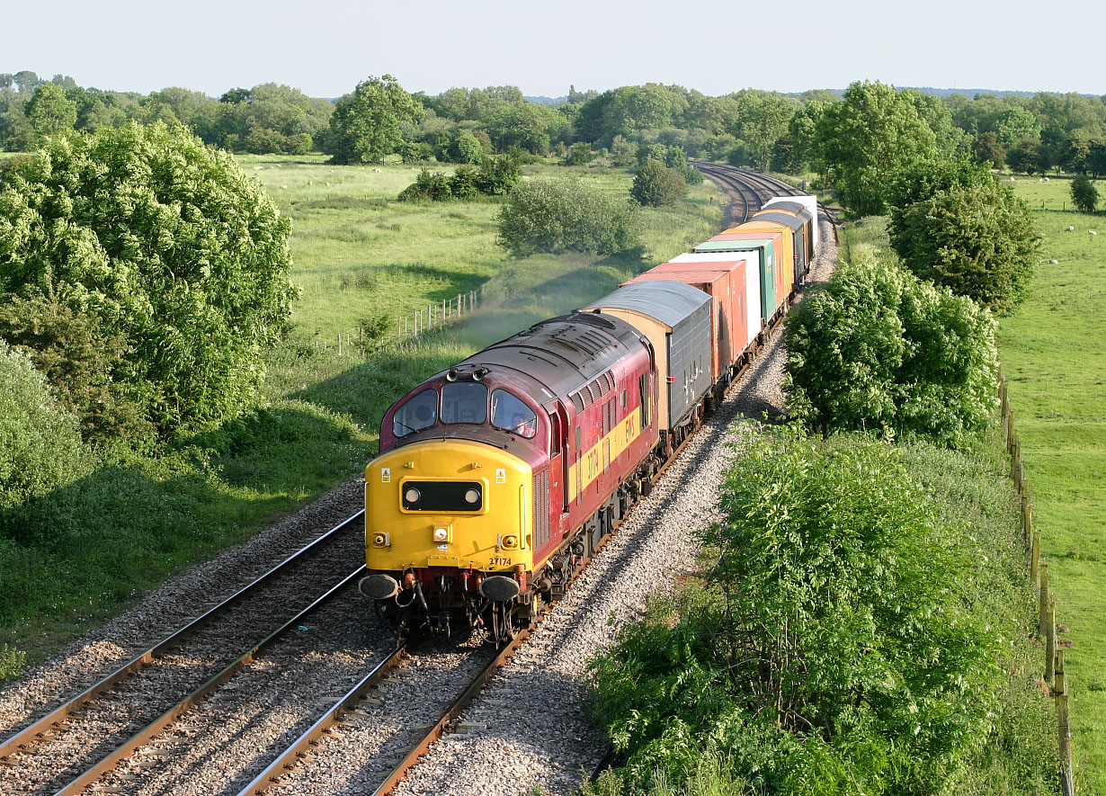 37174 Yarnton 2 June 2004