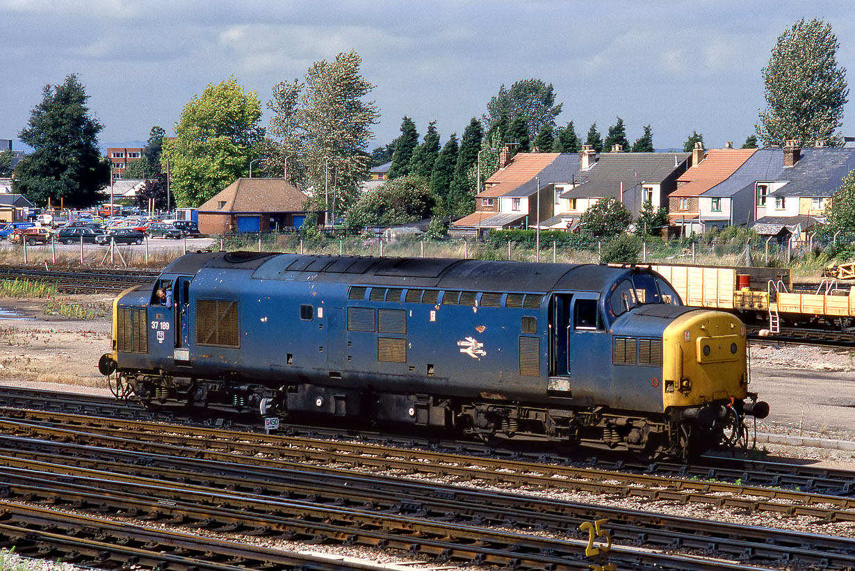 37189 Gloucester 21 August 1985