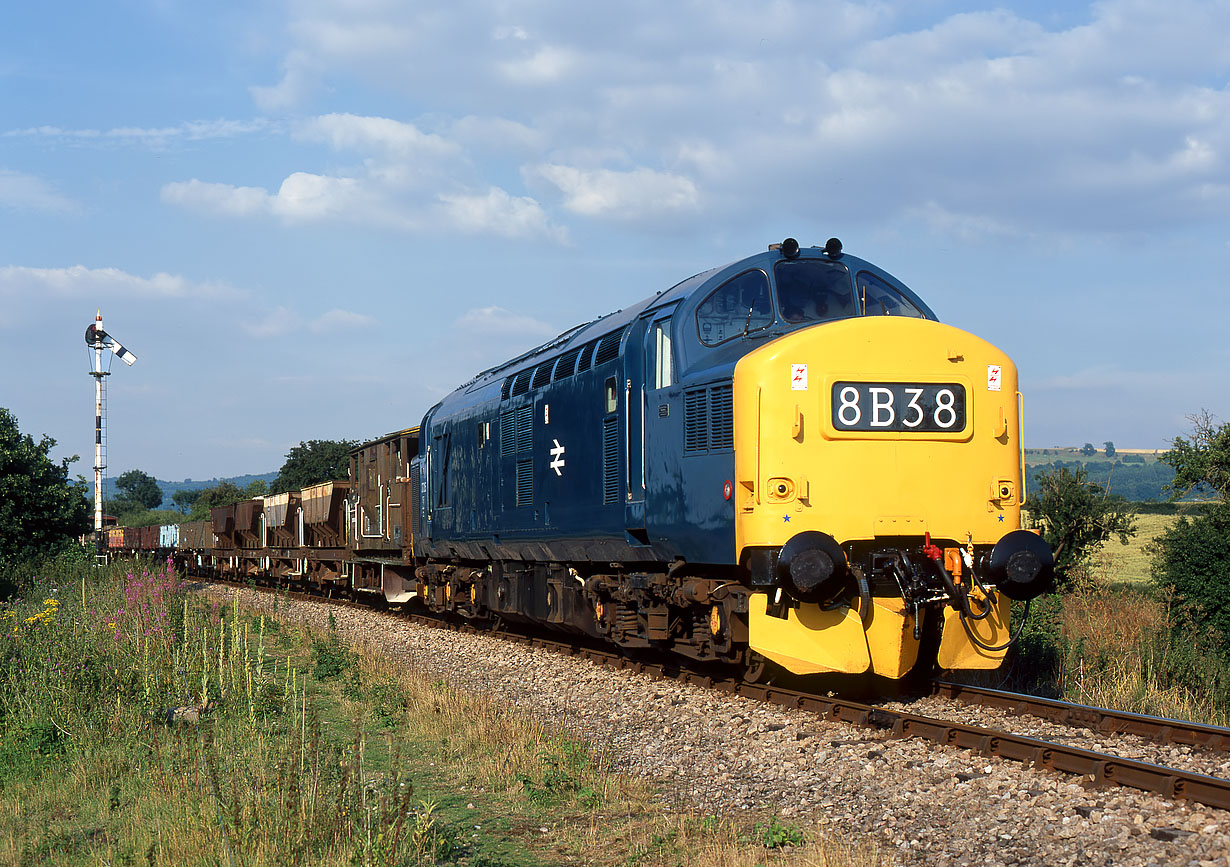 37215 Winchcombe 25 July 2001