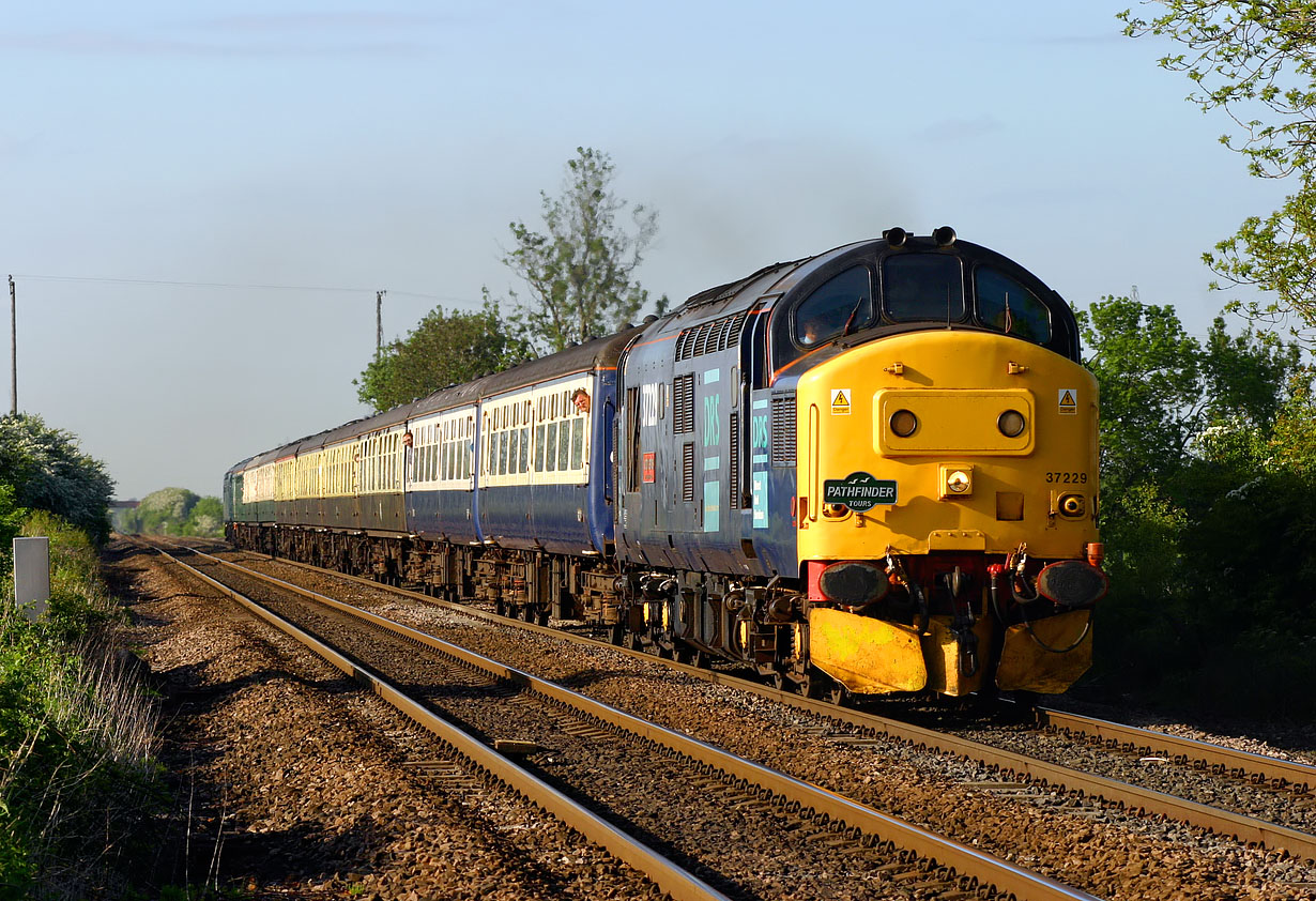 37229 Welbury 3 June 2006