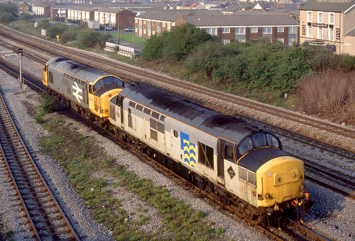 37248 & 37797 Briton Ferry 15 April 1991