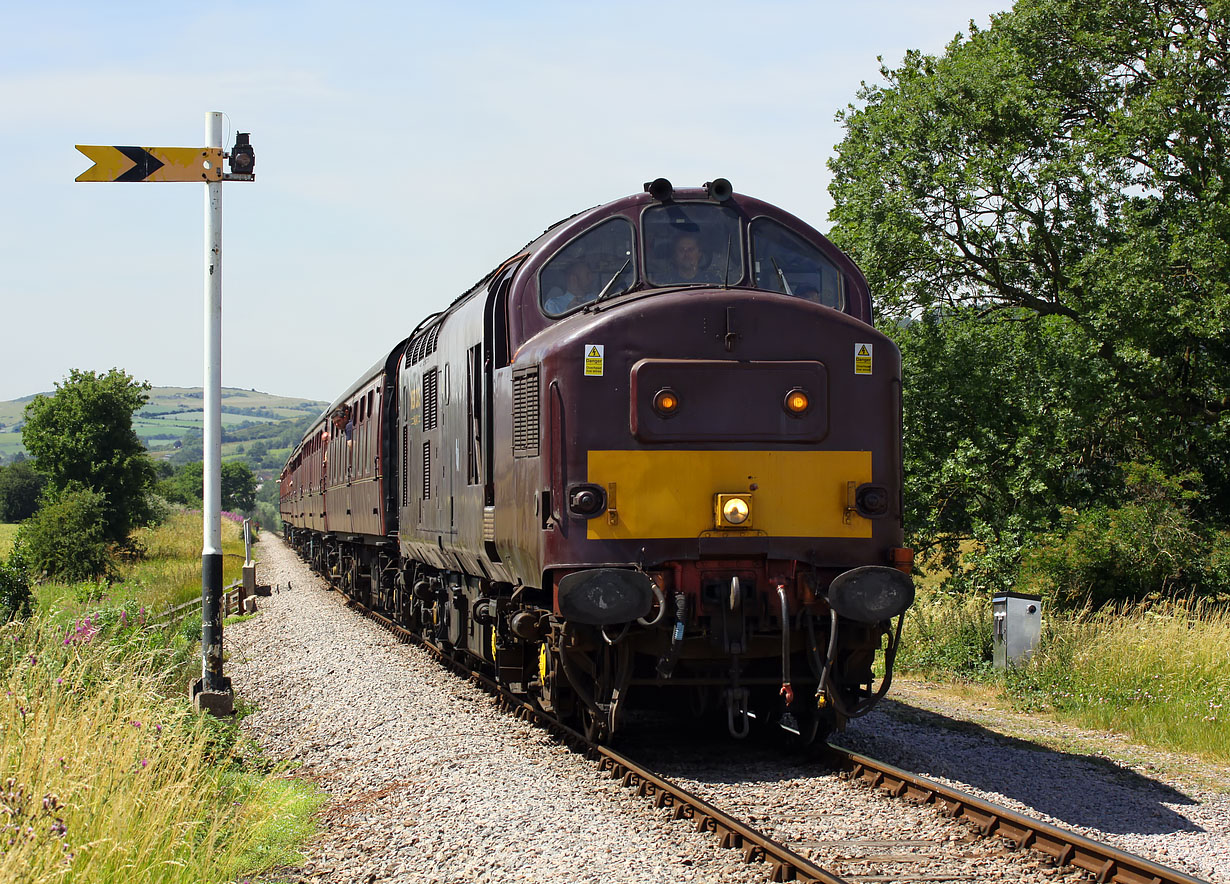 37248 Hailes 9 July 2010