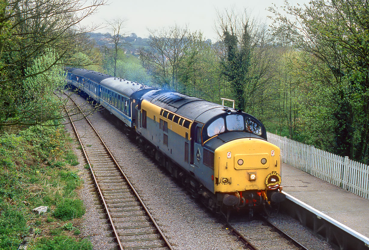 37258 Lydney Lakeside 23 April 1994
